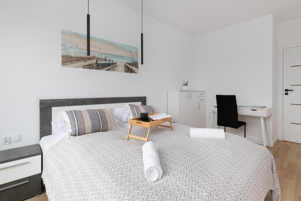 Plac Unii Apartment Gdynia By Noclegi Renters Exterior photo